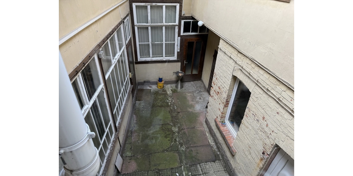 Charaktervolles Haus mit Potenzial - Mehrfamilienhaus, Wohnhaus Ohrdruf Marktstraße | Angebot:22431947