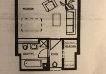 Sehr Schöne 1 Zimmer DG Wohnung mit begehbarem Dachboden