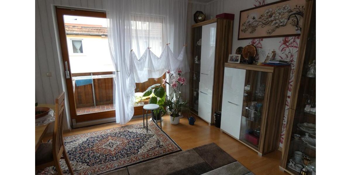 Etagenwohnung Lichtenfels - 2 Zimmer, 66 m&sup2;, 125.000&euro; | Angebot:26181500