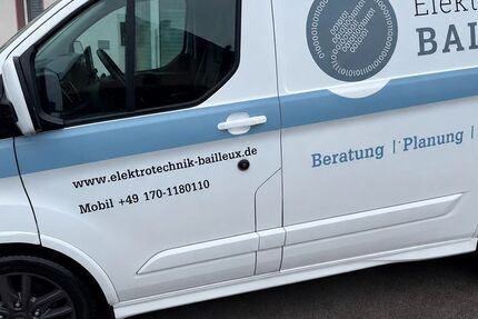 Ford Transit Custom 125.000 km 19.500 &euro; Pölich 54340