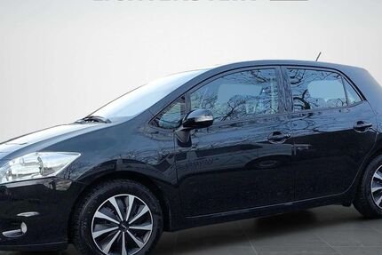 Toyota Auris 105.800 km 7.440 &euro; Lichtenstein 72805