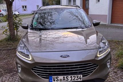 Ford Kuga 86.000 km 19.500 € Hüfingen 78183