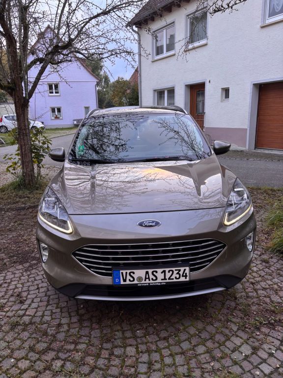 Ford Kuga 86.000 km 19.500 € Hüfingen 78183