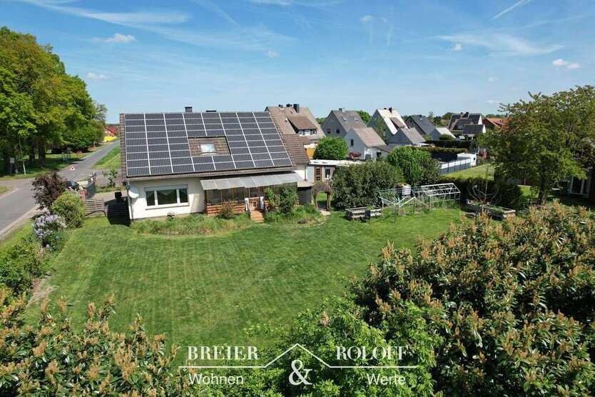 Haus zum Kaufen in Hille 349.000 € 180 m²