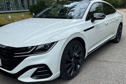 VW Arteon 86.000 km 26.500 &euro; München 80937