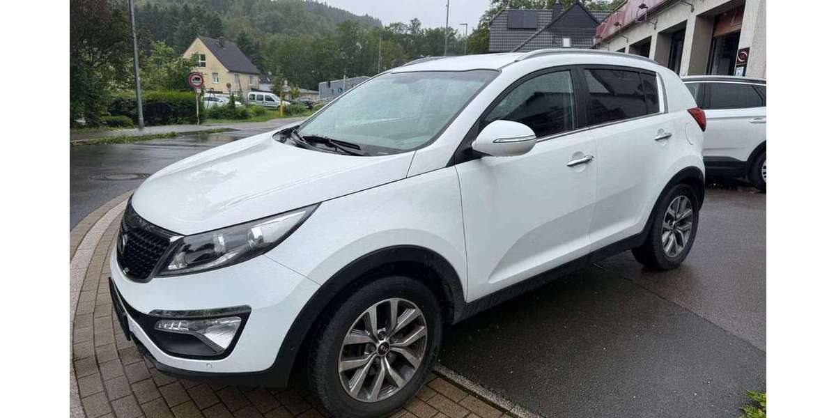 Kia Sportage 129.000 km 9.999 &euro; Lüdenscheid 58515