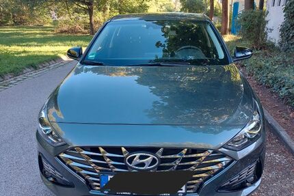 Hyundai i30 35.000 km 14.500 &euro; München 81247