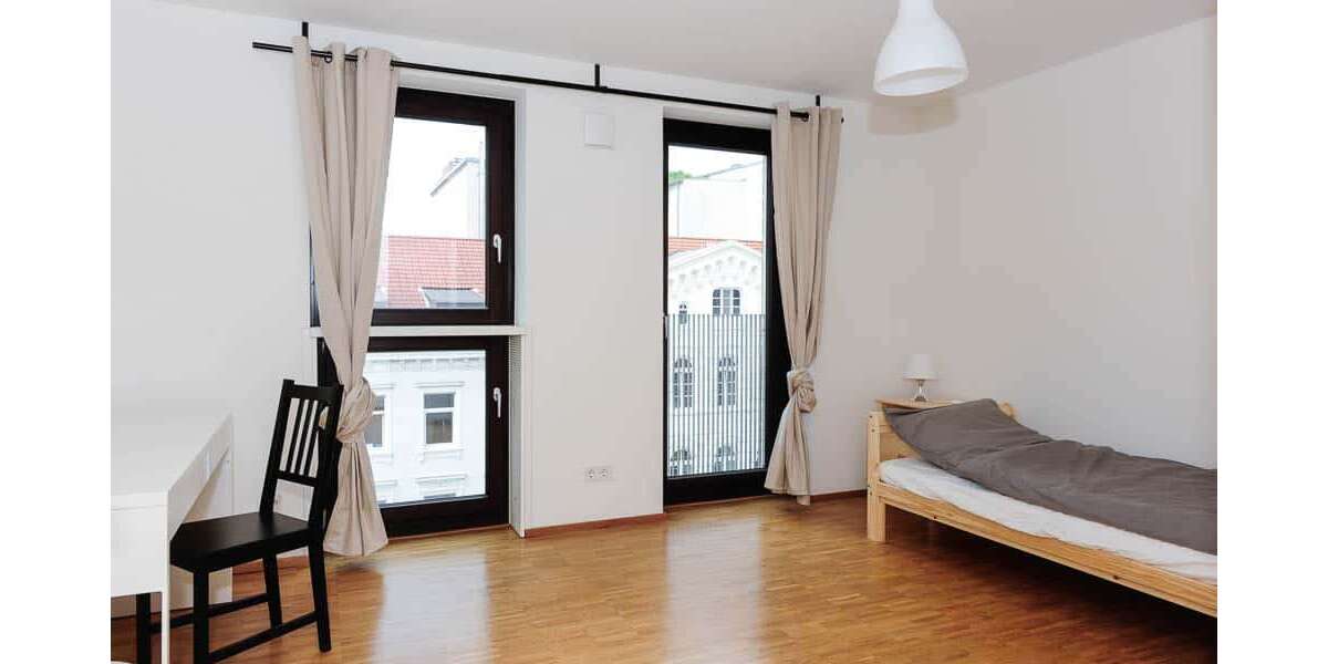 WG-Zimmer in Hamburg 740 € 15 m² zimmer