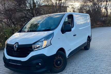 Renault Trafic 209.000 km 5.999 &euro; München 80339