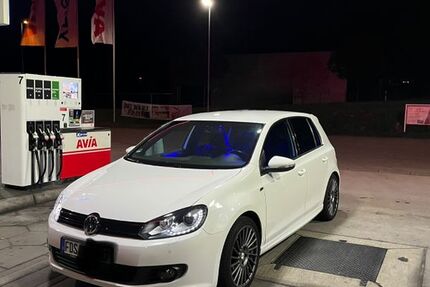 VW Golf 163.000 km 11.000 &euro; Freudenstadt 72250