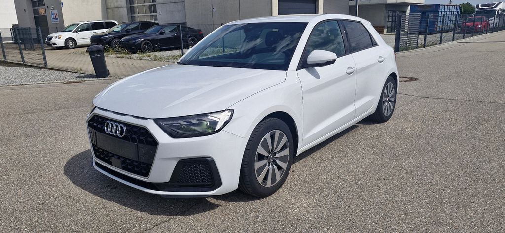 Audi A1 109.000 km 14.900 &euro; Altdorf/Landshut 84032
