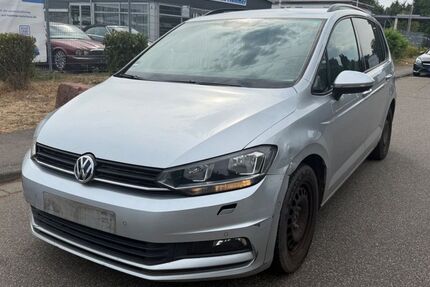 VW Touran 497.000 km 5.999 &euro; lahr 77933