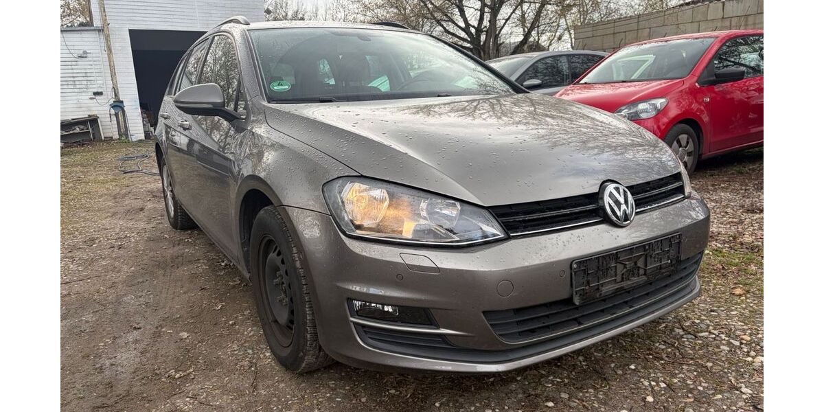VW Golf 128.000 km 9.590 &euro; Berlin 14167