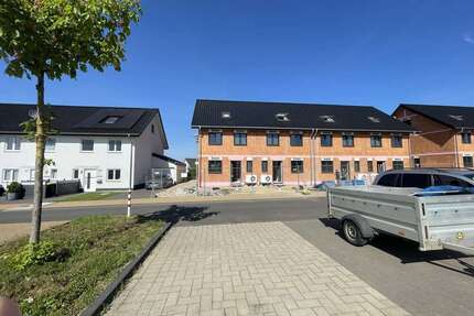 Haus zum Mieten in Meckenheim 1.800 € 140 m²