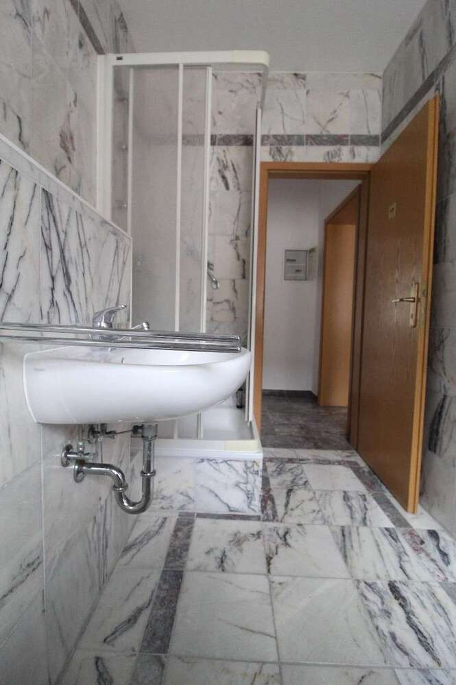 Wohnung zum Mieten in Penig 249 € 57.8 m²