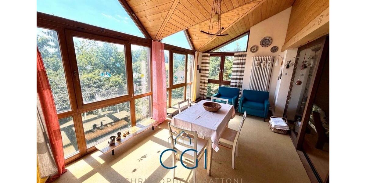 Einfamilienhaus Blieskastel - 10 Zimmer, 250 m&sup2;, 249.000&euro; | Angebot:27135161
