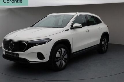 Mercedes EQA