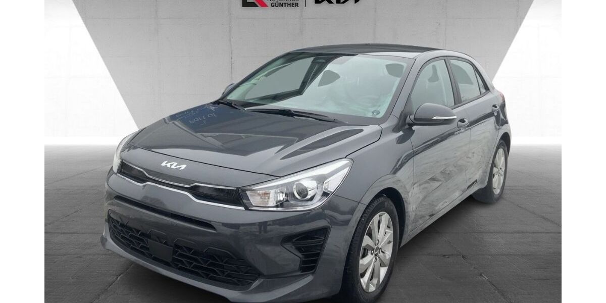 Kia Rio 21.023 km 15.990 &euro; Ahrensburg 22926