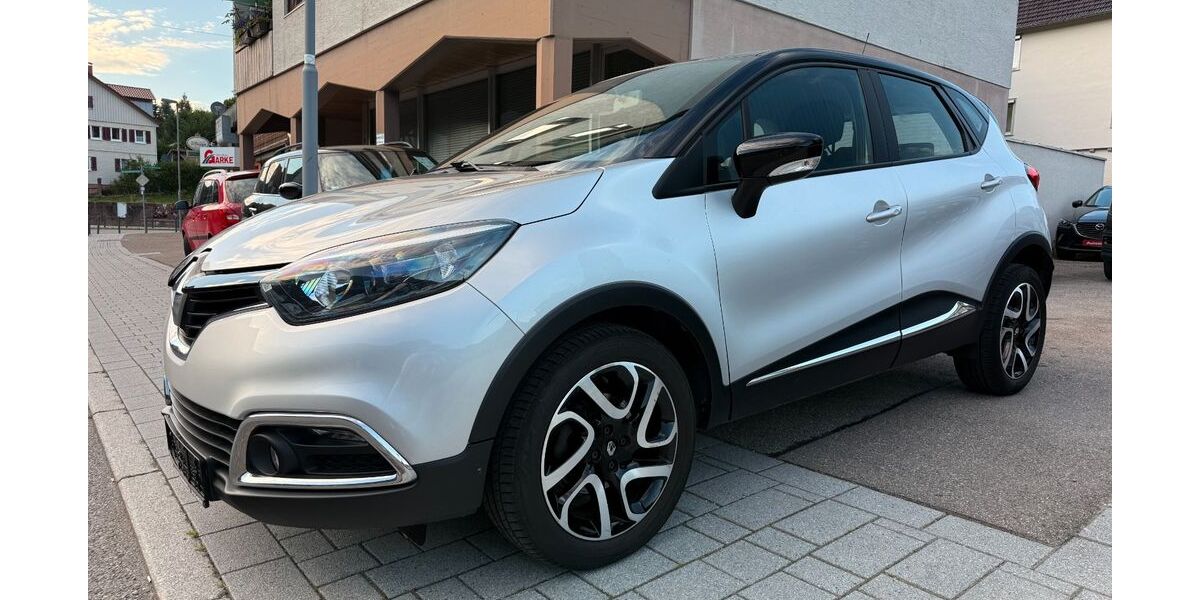 Renault Captur 87.675 km 9.999 &euro; Bad Wildbad 75323