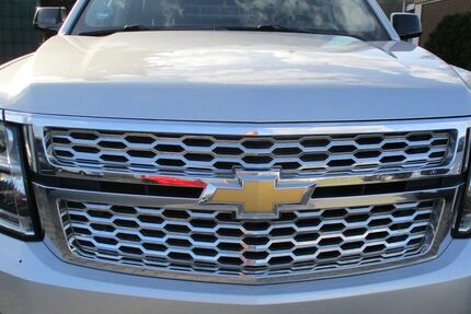 Chevrolet Suburban 181.500 km 34.990 &euro; Mörfelden Walldorf 64546