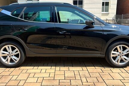Seat Arona 77.955 km 15.900 &euro; Jena 07743