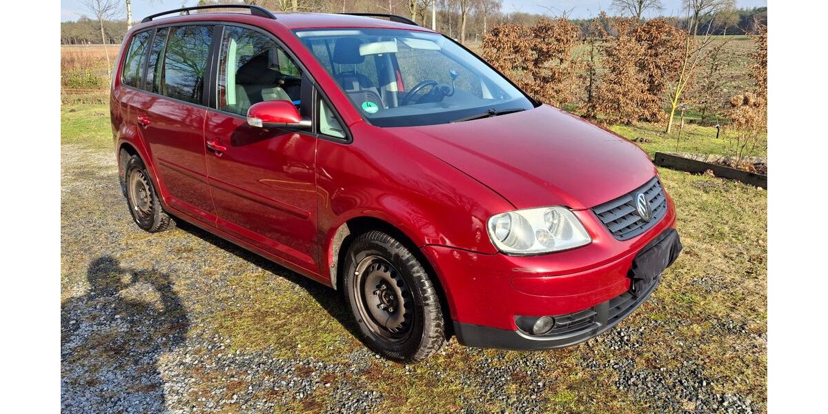 VW Touran 277.113 km 2.450 &euro; Stemwede 32351
