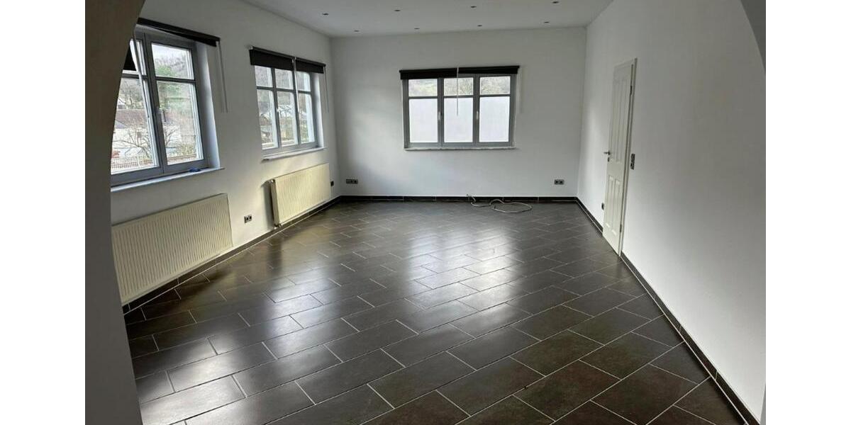 Luxuriöse Traumwohnung *nähe Köln* mit Dachterrasse in Engelskirchen-Wiehlmünden zu vermieten 5 zimmer