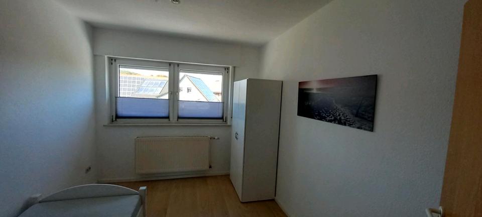 Etagenwohnung Steinheim - 4 Zimmer, 103 m&sup2;, 700&euro; | Angebot:26321487