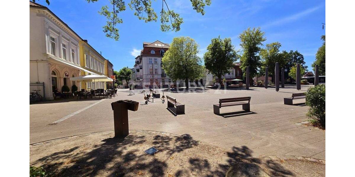 Gewerbeobjekt Varel - 6 Zimmer, 229.500&euro; | Angebot:23967097