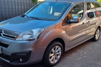 Citroen Berlingo 120.000 km 7.400 &euro; Solms 35606