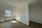 2-Zimmer-MaisonetteWohnung mit offener Küche in zentraler Lage!
