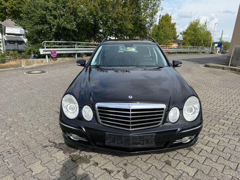E 200