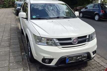 Fiat Freemont 141.700 km 8.000 &euro; Venn (Mönchengladbach) 41068
