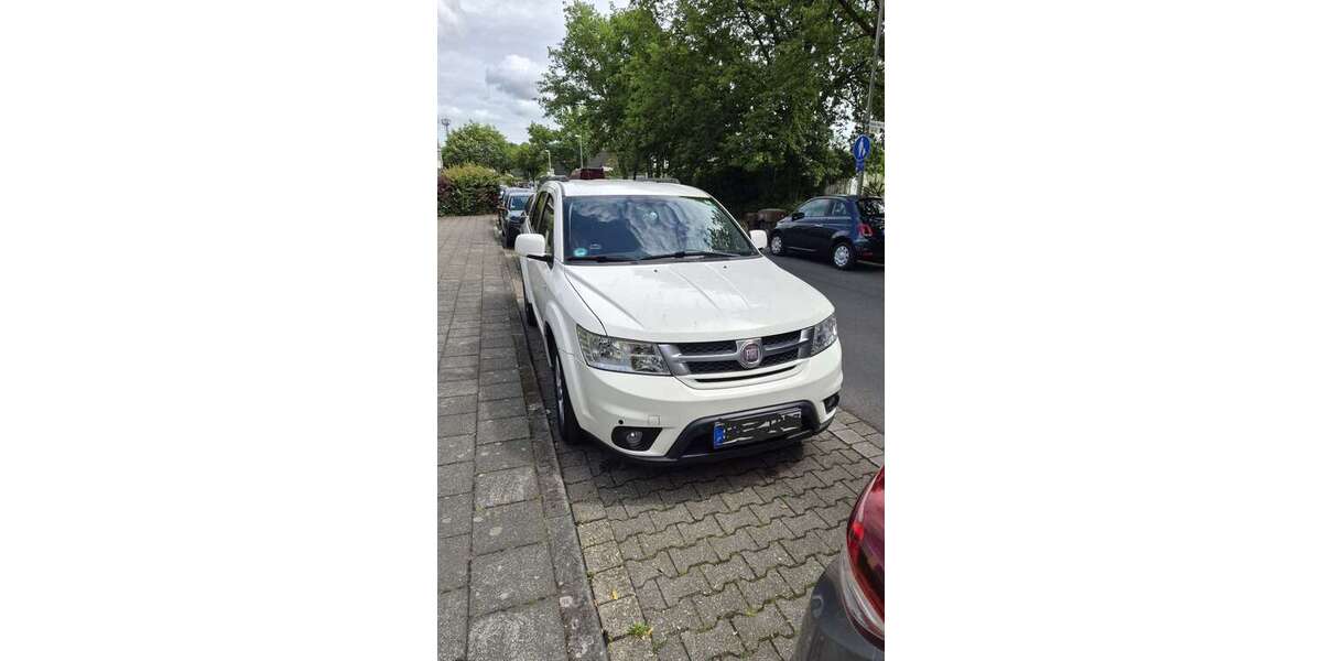 Fiat Freemont 141.700 km 8.000 &euro; Venn (Mönchengladbach) 41068