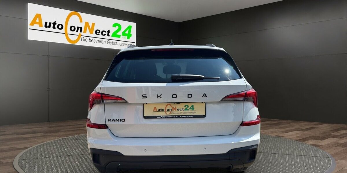 Skoda Kamiq 1.0 TSi Selection Black *Sitzhzg/Kamera/LED/ 19.211 km 21.490 &euro; Bamberg 96052