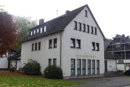 Haus Kirchhundem Oberhundem - 1 Zimmer, 398 m&sup2;, 441.000&euro; | Angebot:25067448
