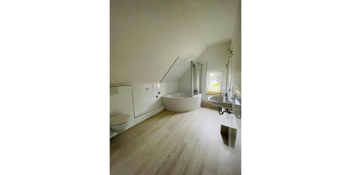 Helle Wohnung 4 Zimmer, Küche, Bad 21745 Hemmoor 4 zimmer