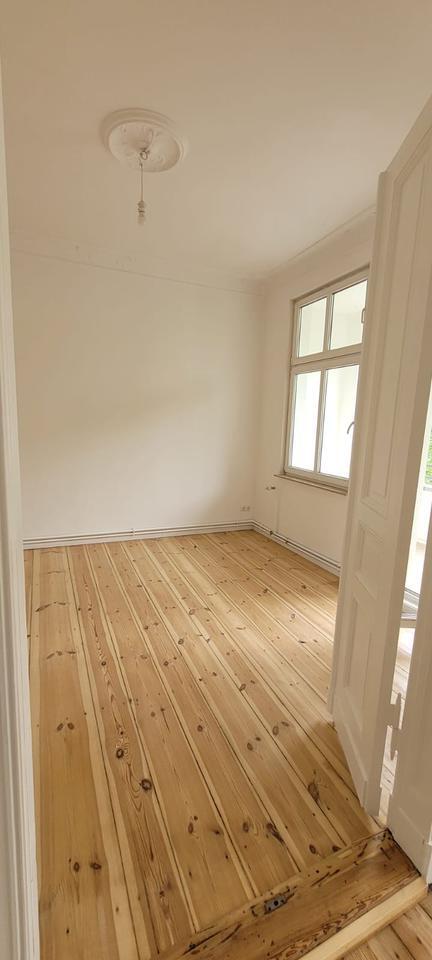 Exklusive AltbauWohnung mit Wintergarten im Herzen von Oranienburg