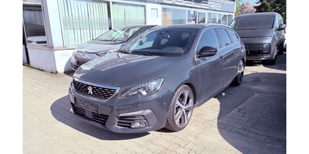 Peugeot 308 100.000 km 12.990 &euro; Ulm-Jungingen 89081