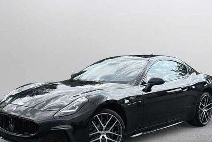 Maserati GranTurismo 9.600 km 179.900 &euro; Kürnach 97273