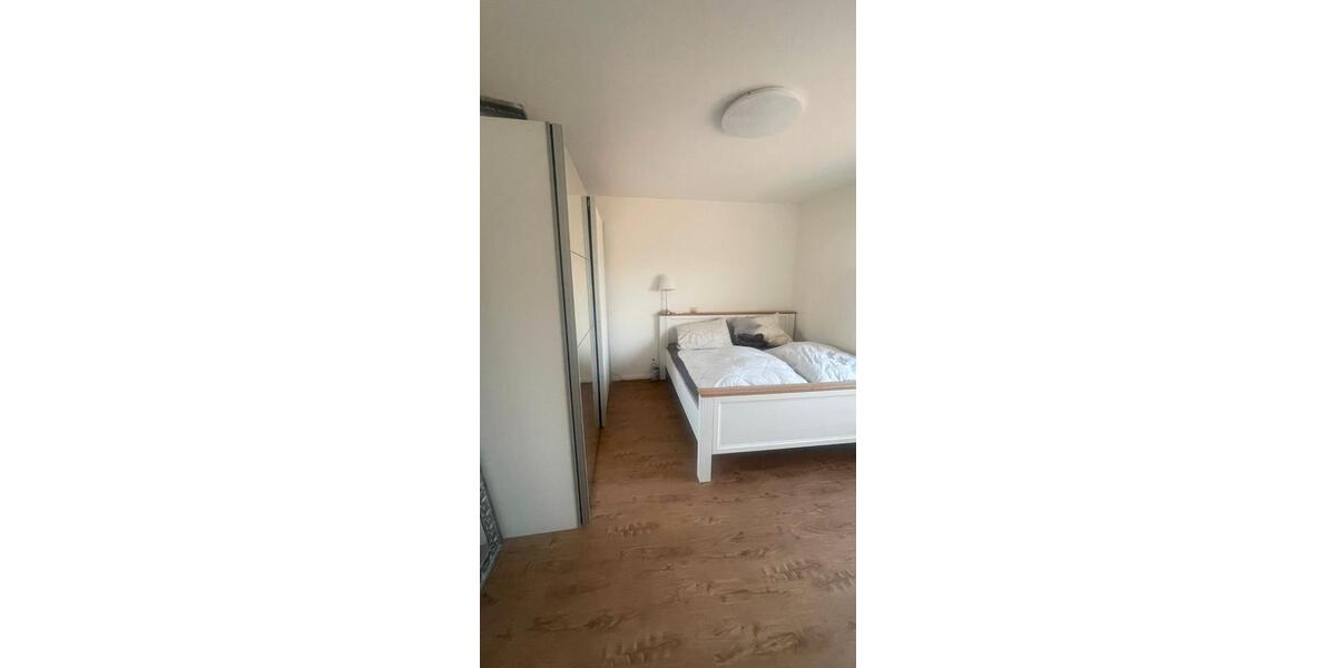 Etagenwohnung Brokstedt - 3 Zimmer, 75 m&sup2;, 975&euro; | Angebot:26402971