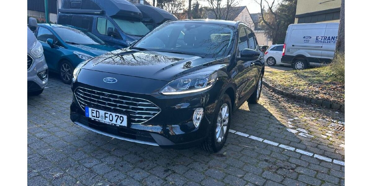 Ford Kuga 13.684 km 23.989 &euro; Erding 85435