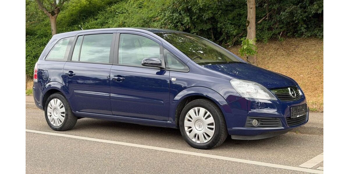 Opel Zafira 49.000 km 7.900 &euro; Fellbach 70736