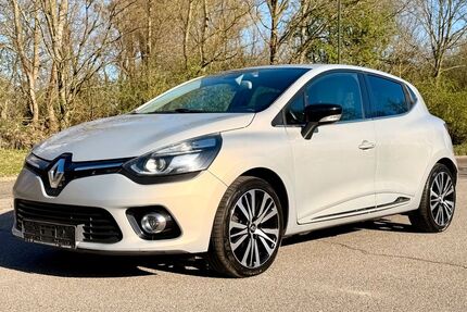 Renault Clio 105.130 km 9.499 &euro; Kerpen 50170