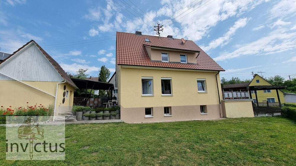 Mehrfamilienhaus, Wohnhaus Obersulm Willsbach - 7 Zimmer, 144 m&sup2;, 449.000&euro; | Angebot:25691749