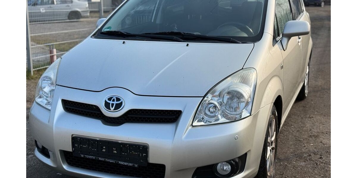 Toyota Corolla Verso 350.000 km 3.390 &euro; salzhausen 21376