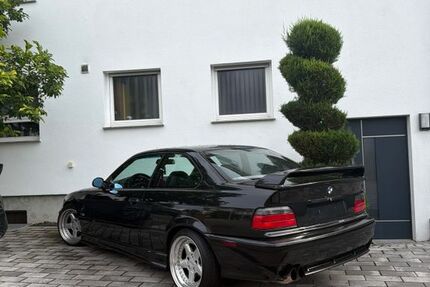 BMW 323 254.059 km 10.000 &euro; Pleidelsheim 74385