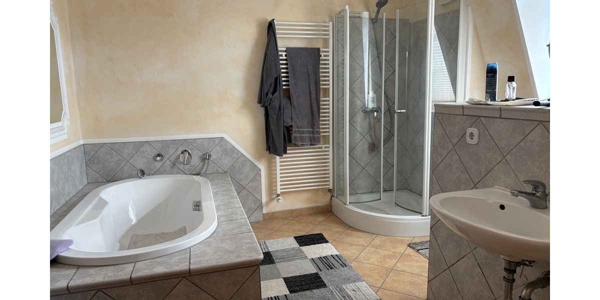 Einzigartige Begegnungsstätte mit vielseitigen Nutzungsmöglichkeiten in Bodenstein - Wohn- & Geschäftshaus Bodenstein Bodenstein | Angebot:24877234