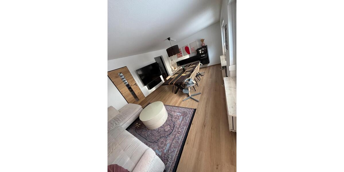 Modern saniertes Haus zu vermieten 4 zimmer