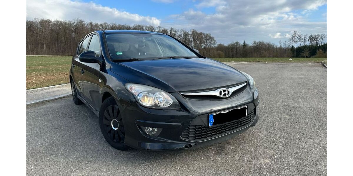 Hyundai i30 203.000 km 2.000 &euro; ulm 89073